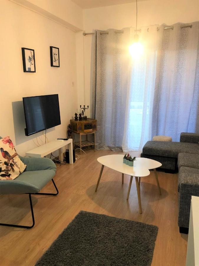 Cozy Holiday Apartment In Larnaca Near Foinikoudes Kültér fotó